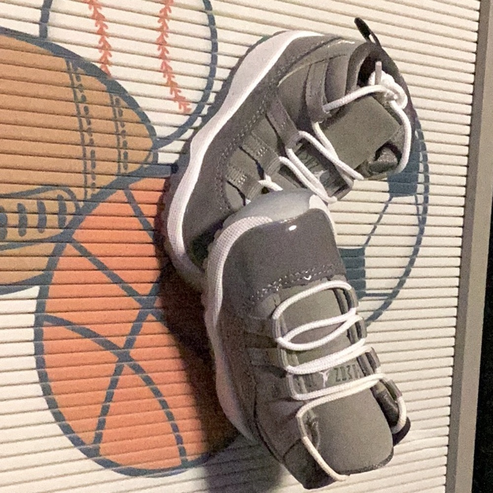 Infant Air Jordan 11 Retro 'Cool Grey size 4